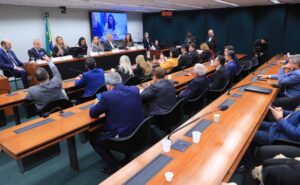 Engenheiros contestam proposta que amplia atuação de corretores em laudos de avaliação imobiliária